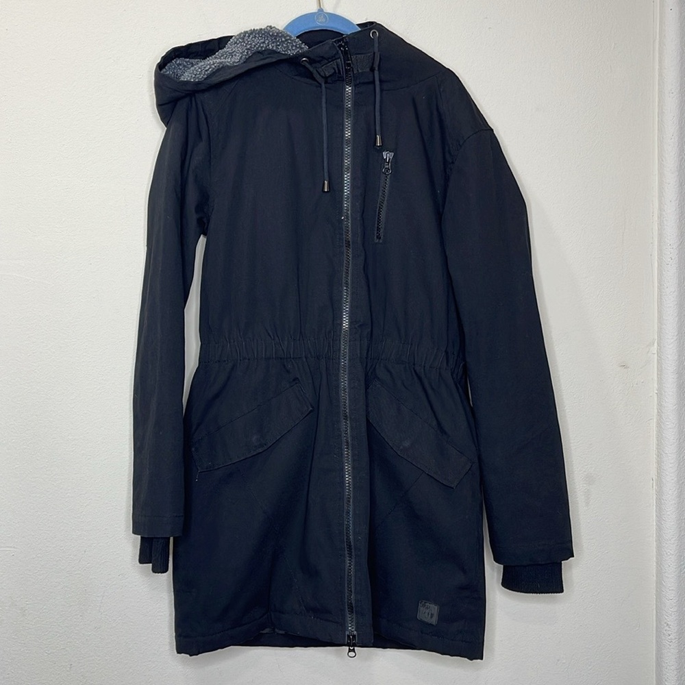 Minimum Scandinavian Appearance Black Zip Up Jacket Size 40